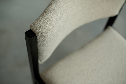 Seventies dining chairs and extendable table by Frans Defour - set of 7