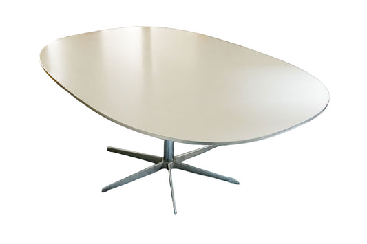 Super-Elliptical table