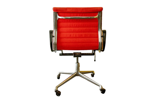 Eames bureaustoel voor Herman Miller