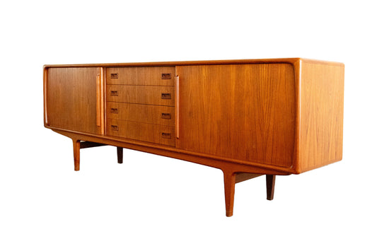 Elegant Danish sideboard in rosewood