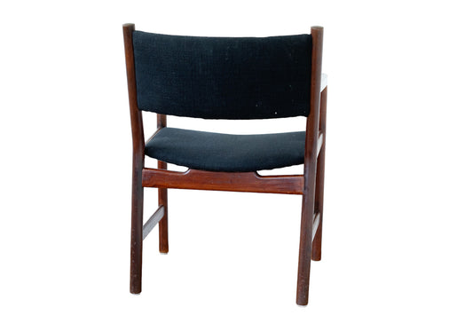 Six Hans Wegner dining chairs