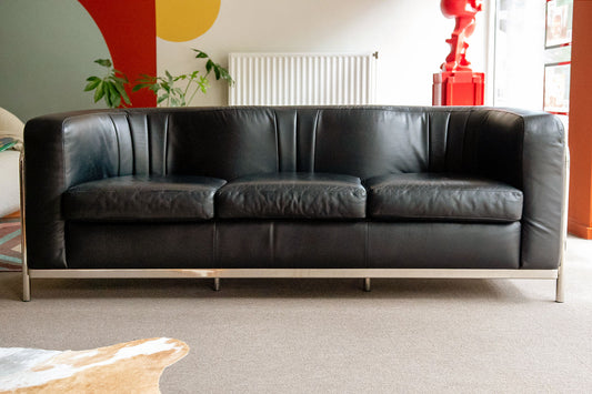 Driezits zwarte leren sofa Onda van Urbino en Lomazzi voor Zanotta