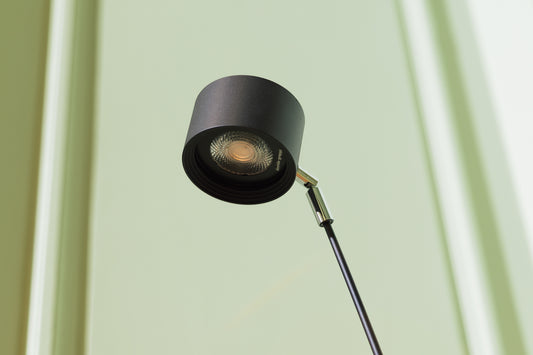 Lampadaire Sampei 440 par Enzo Calabrese et Davide Groppi
