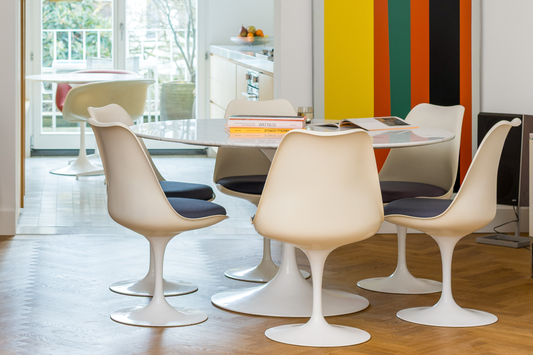 Ensemble de salle à manger Tulip complet par Eero Saarinen pour Knoll – ensemble de 7 pièces